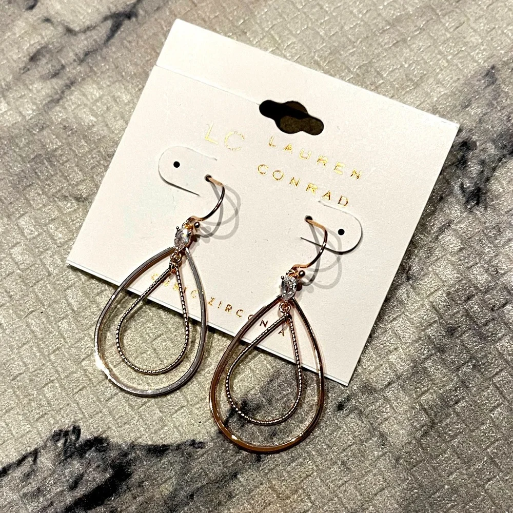 NWT | LC Lauren Conrad | Double Teardrop Earrings | Rose Gold & Cubic Zirconia - Picture 3 of 3